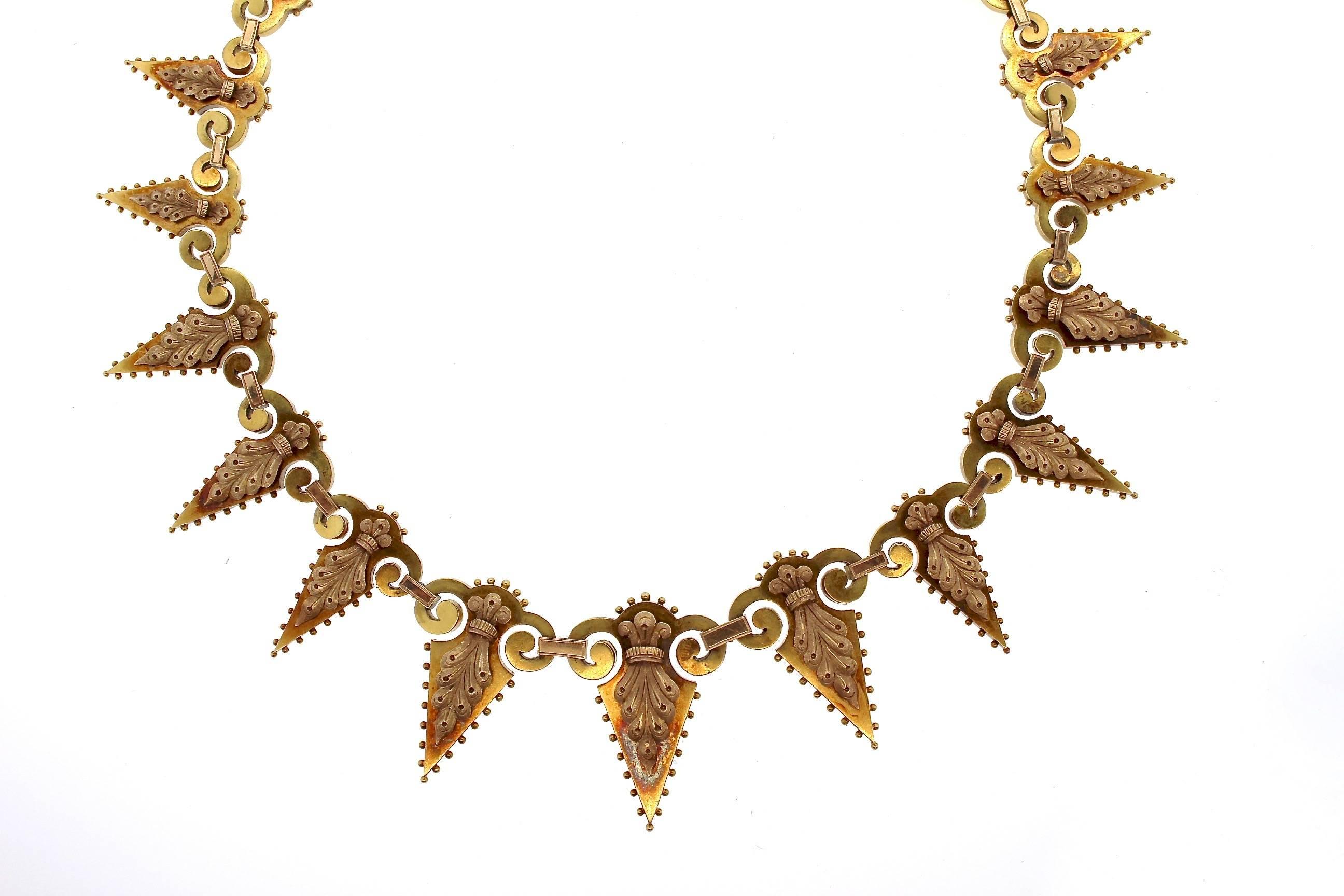 Antique Victorian Bi-Color Gold Dart Fringe Necklace In Excellent Condition In New York, NY