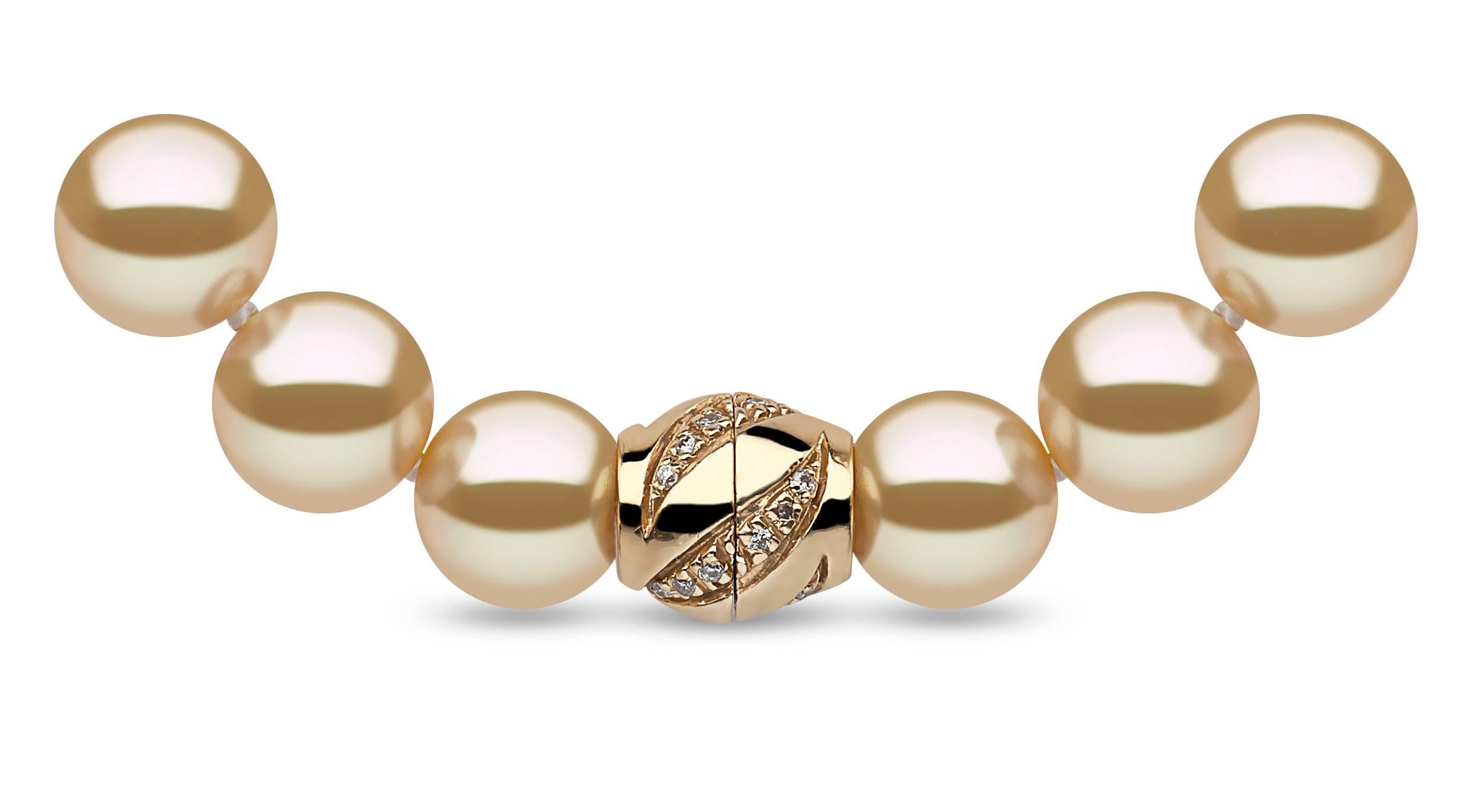Yoko London Klassische Gold-Südseeperlen- und Diamant-Halskette 18 Karat Gold (Zeitgenössisch) im Angebot