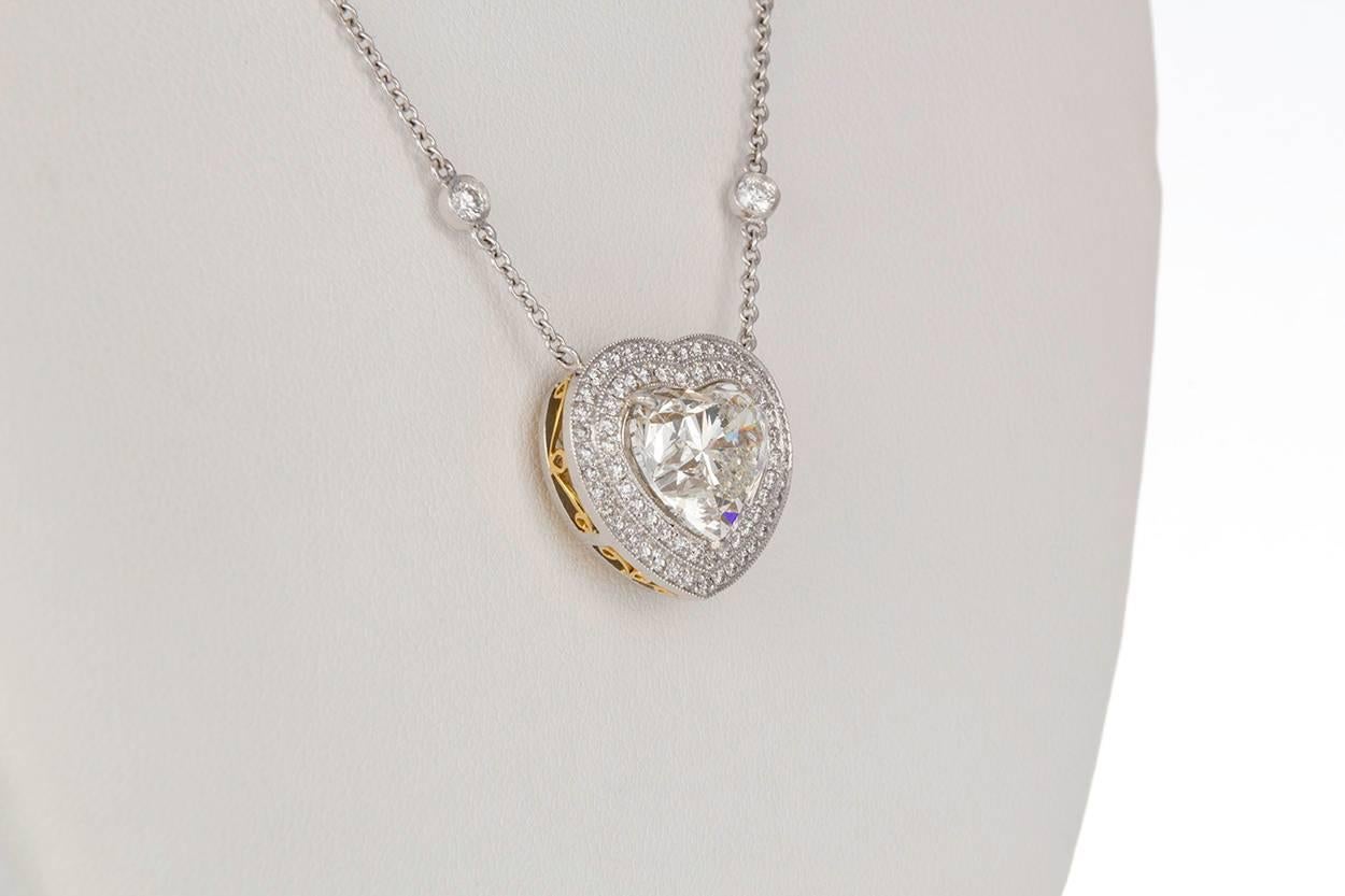 GIA Certified Platinum 18 Karat Gold and Diamond Heart Pendant Necklace 9.16 ctw 2