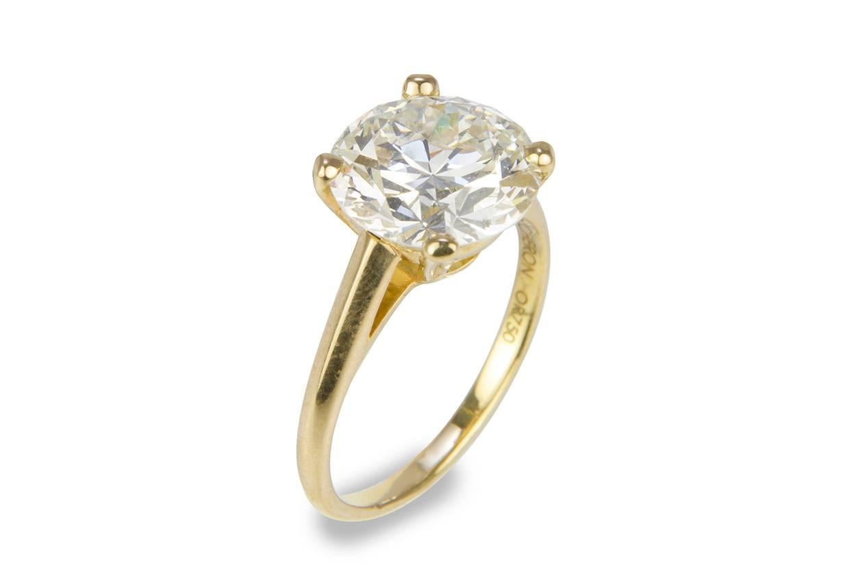 Boucheron GIA Certified Diamond and 18 Karat Gold Solitaire Ring 4.12 Carat 1