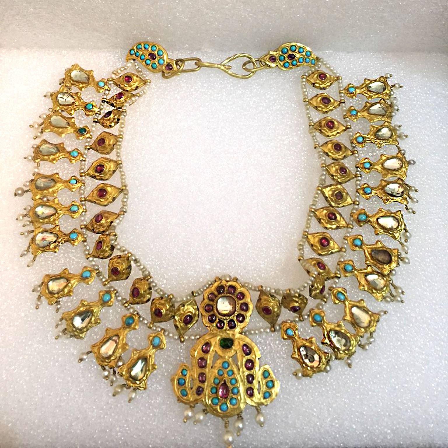 Women's 22 Karat Gold Rajasthan Mughal Necklace with Ruby, Turquoise and Pearl For Sale