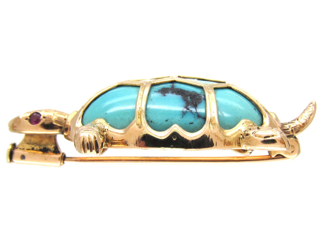 Turquoise Gold Tortoise  Brooch For Sale 1
