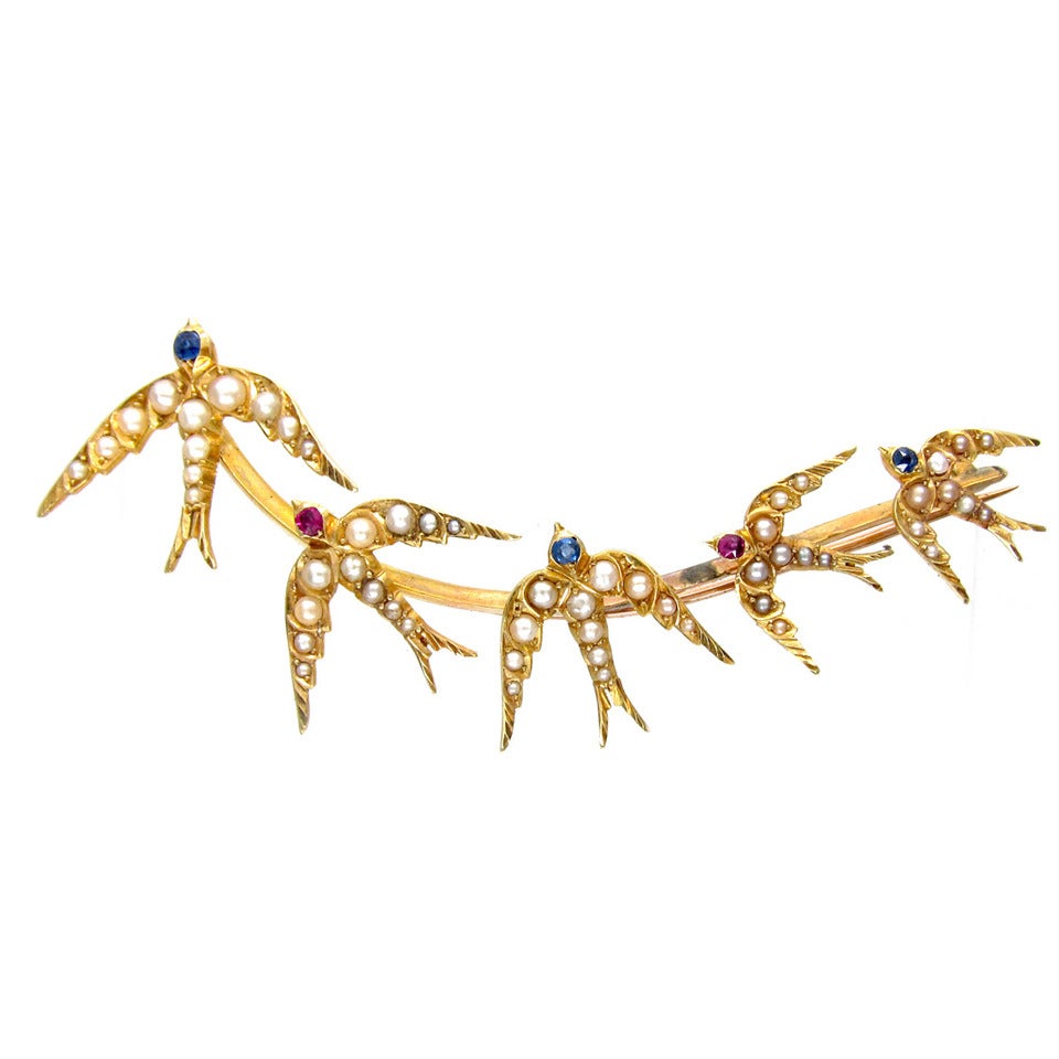 Edwardian Large Gold Swallows Brooch For Sale