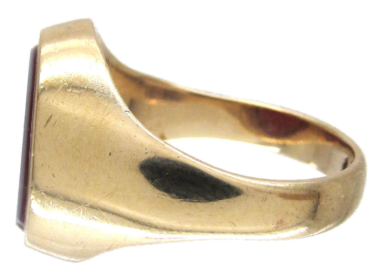 Modern Lion Carnelian Intaglio Gold Signet Ring For Sale