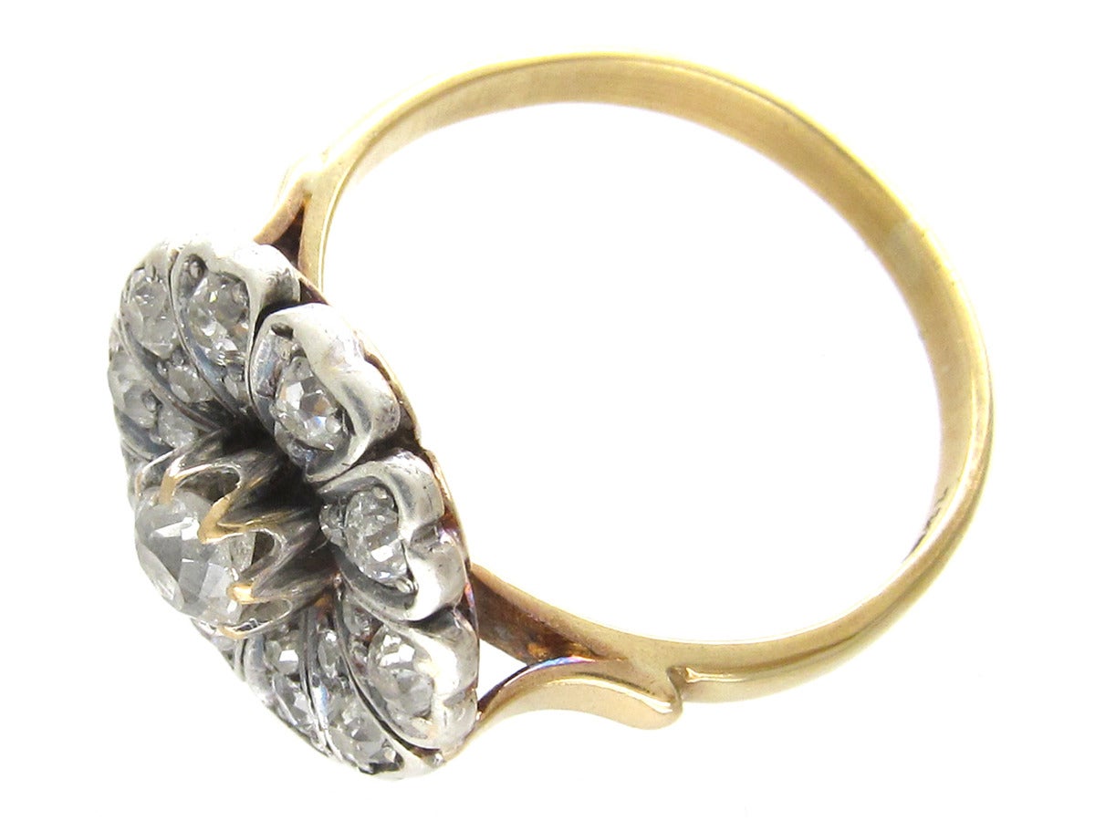 Edwardian Diamond Flower Cluster Ring For Sale 1