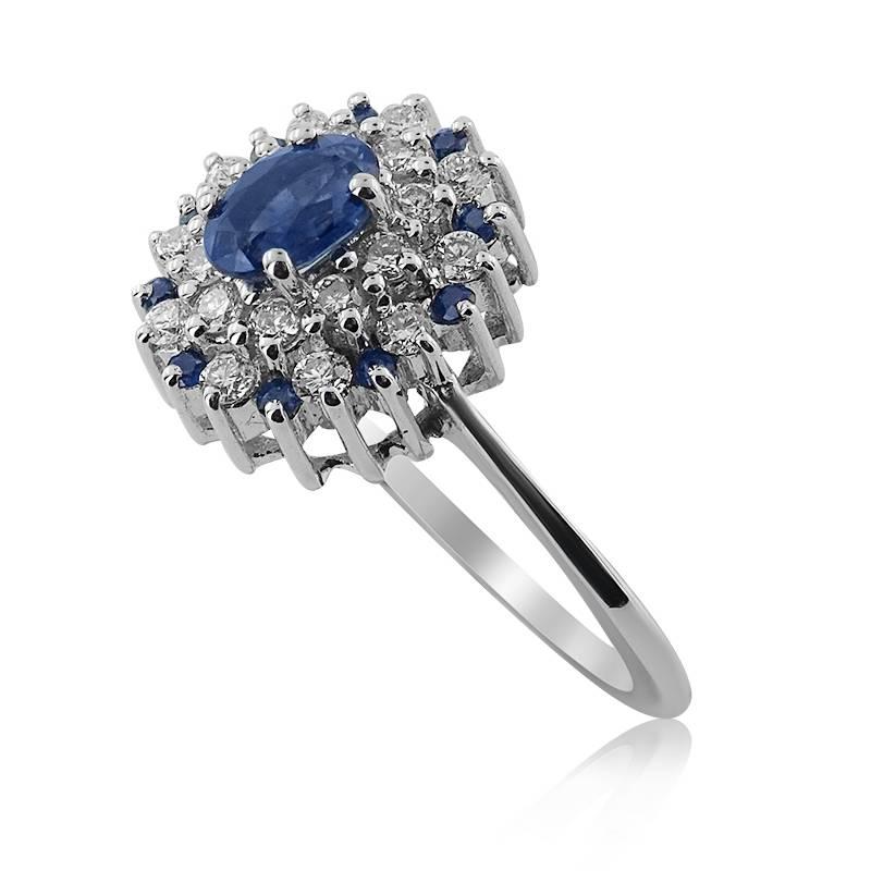 WHITE GOLD DIAMOND AND SAPPHIRE RING

18K White gold


Total diamond weight: 0.27 ct
Color: G-H
Clarity: VS-SI 


Total Sapphire weight: 0.50


Total ring weight: 2.78