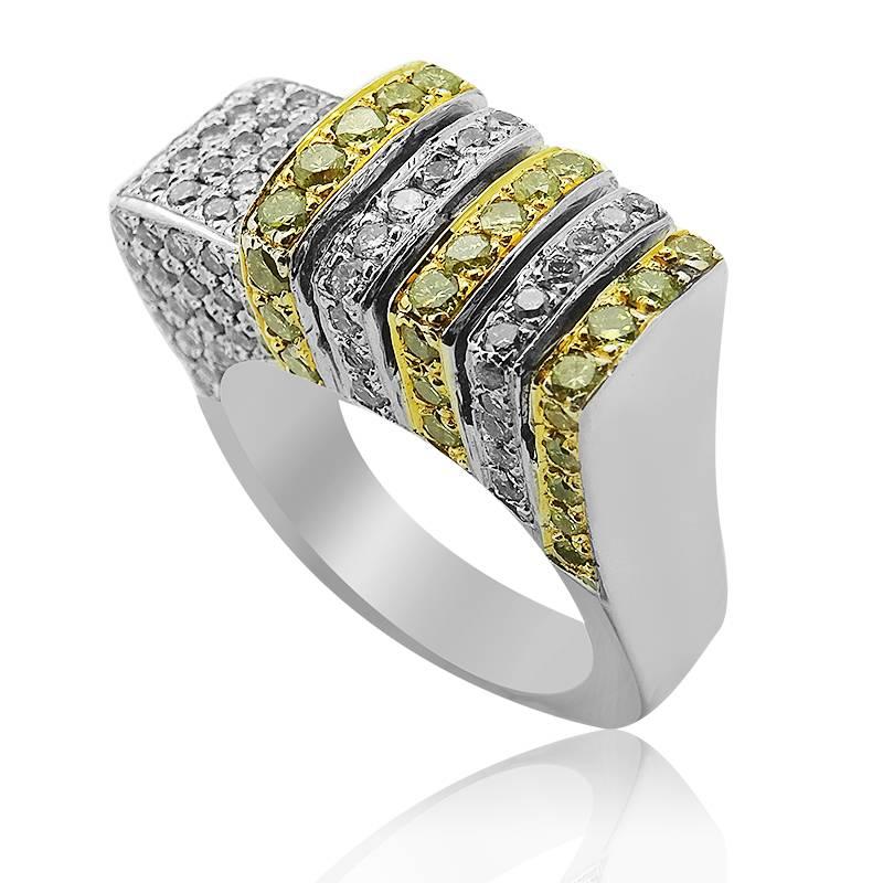 WHITE GOLD RING WITH FANCY YELLOW BRILLIANT CUT DIAMONDS

18K White Gold


Total diamond weight: 2.01
Color: G-H
Clarity: VS-SI 


Total ring weight: 14.90 grams