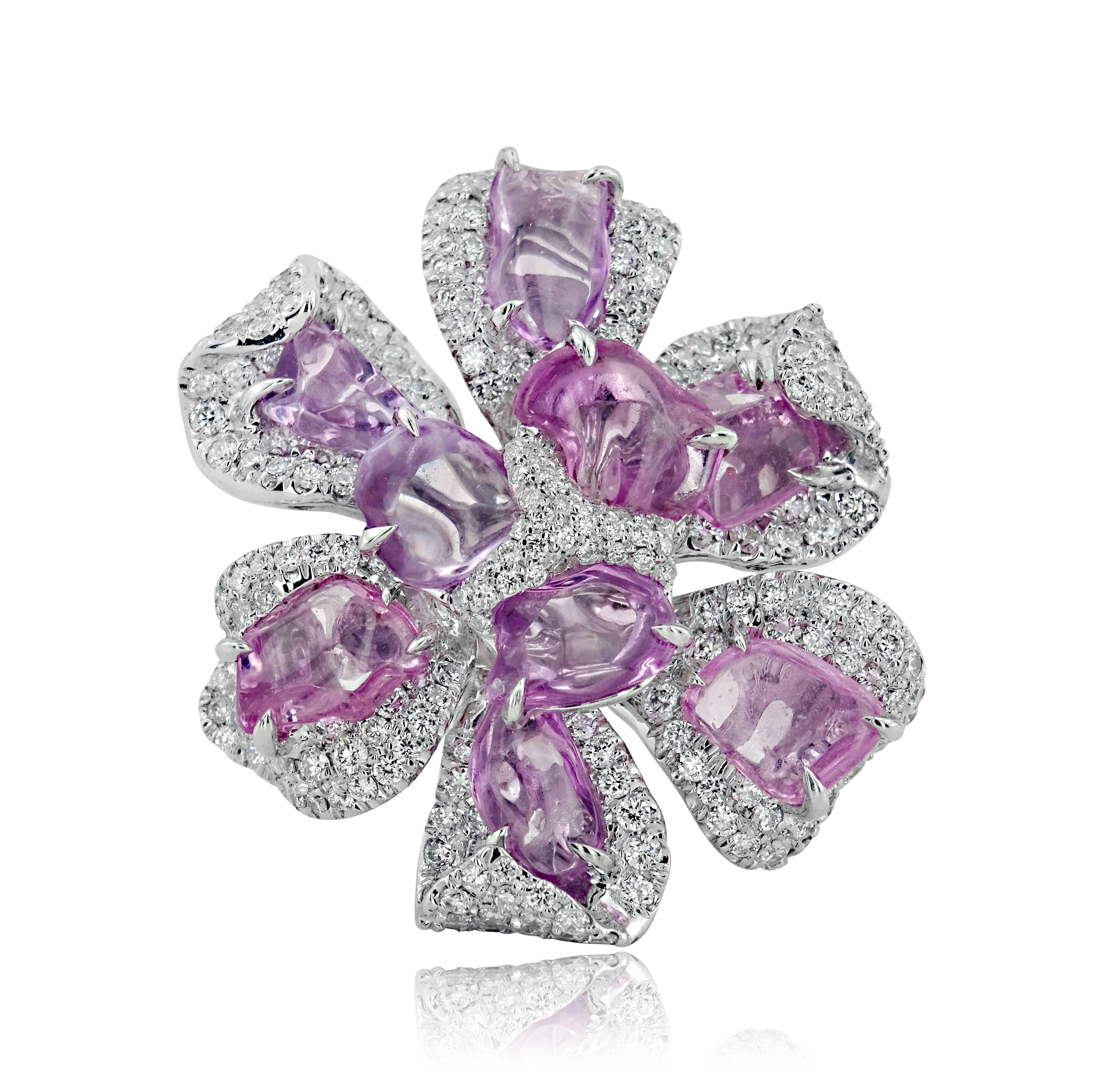 WHITE GOLD FANCY PINK AND PURPLE SAPPHIRE SET - 83.30 CT

18K White gold


Ring

Total sapphire weight: 9.50 ct
[ 9 stones ]
Color: Purple and Pink
Origin: Madagascar

Total diamond weight: 4.50 ct
[ 512 diamonds ]
Color: G-H
Clarity: