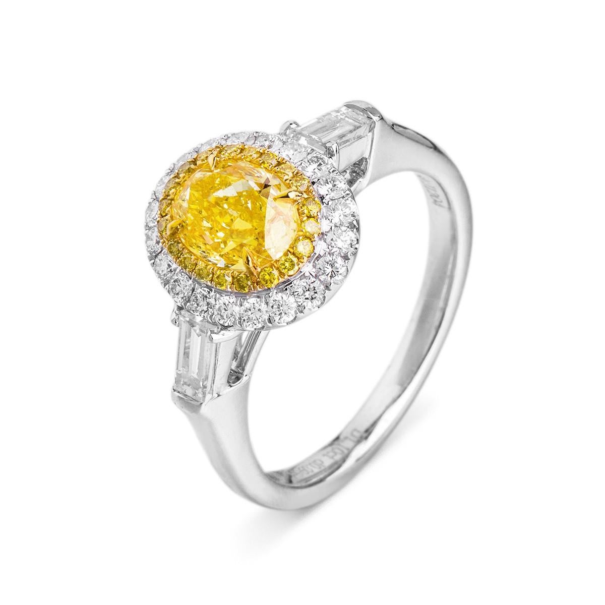 WHITE GOLD OVAL FANCY YELLOW HALO DIAMOND RING - 1.71 CT


Set in 18K White gold


Total fancy yellow diamond weight: 1.04 ct

[ 1 diamond ]
Color: Fancy yellow
Clarity: SI1

Total white diamond weight: 0.59 ct
[ 22 diamonds ]
Color: G-H
Clarity: