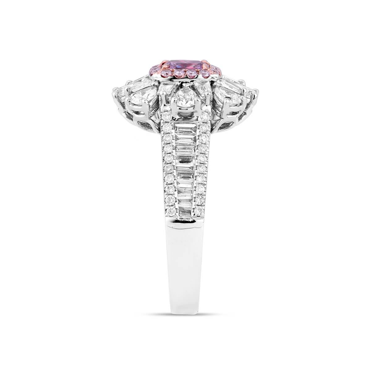 GIA Certified Gold Fancy Pink Radiant Cut and White Diamond Ring, 1.44 Carat In New Condition For Sale In Knightsbridge, GB