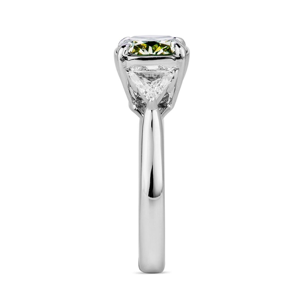 fancy green diamond ring