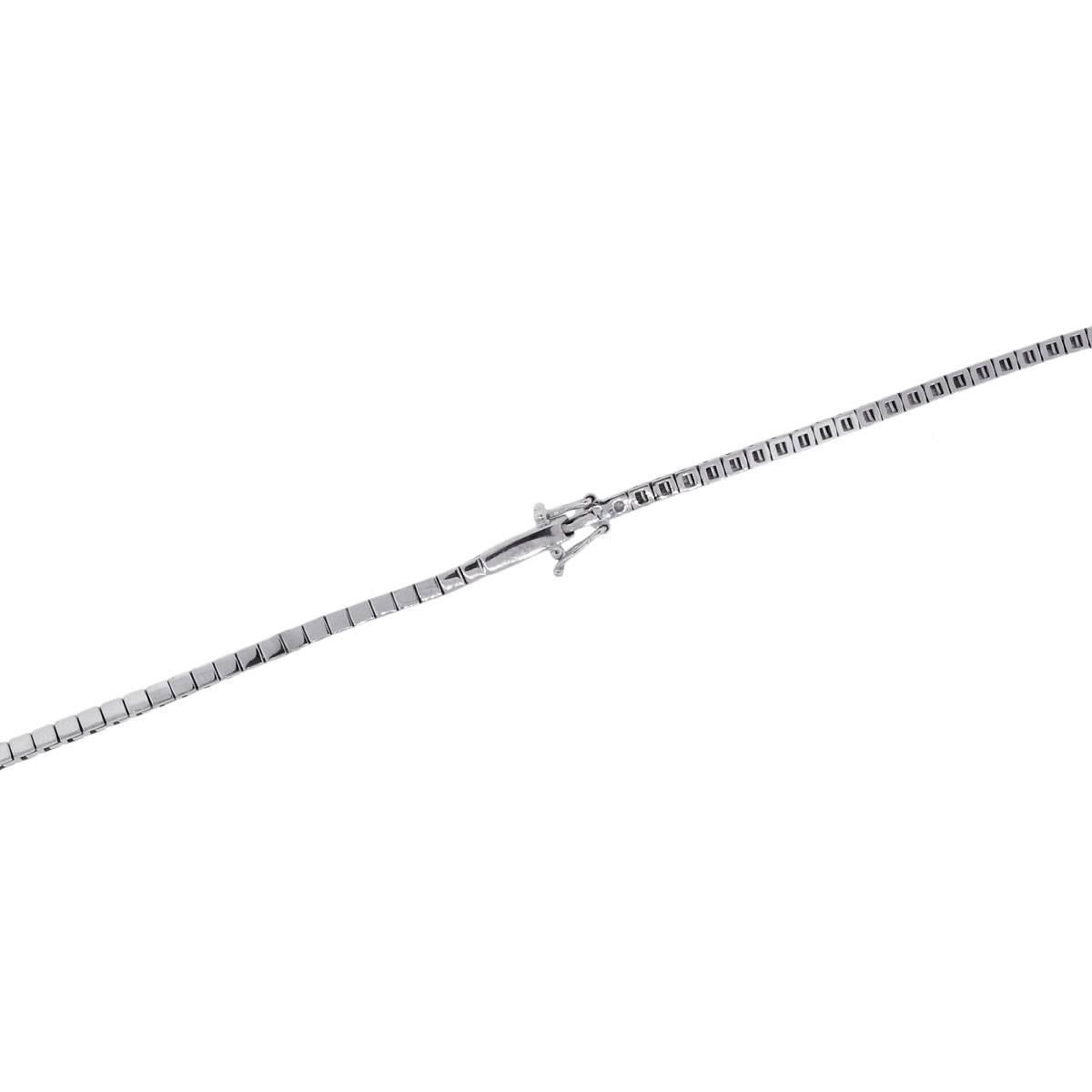 Material: 14k white gold
Diamond Details: Approximately 0.80ctw round brilliant diamonds. Diamonds are G in color and SI in clarity.
Clasp: Tongue in box Clasp
Total Weight: 12.5g (8.0dwt)
Length: 18″
Additional Details: This item comes with a