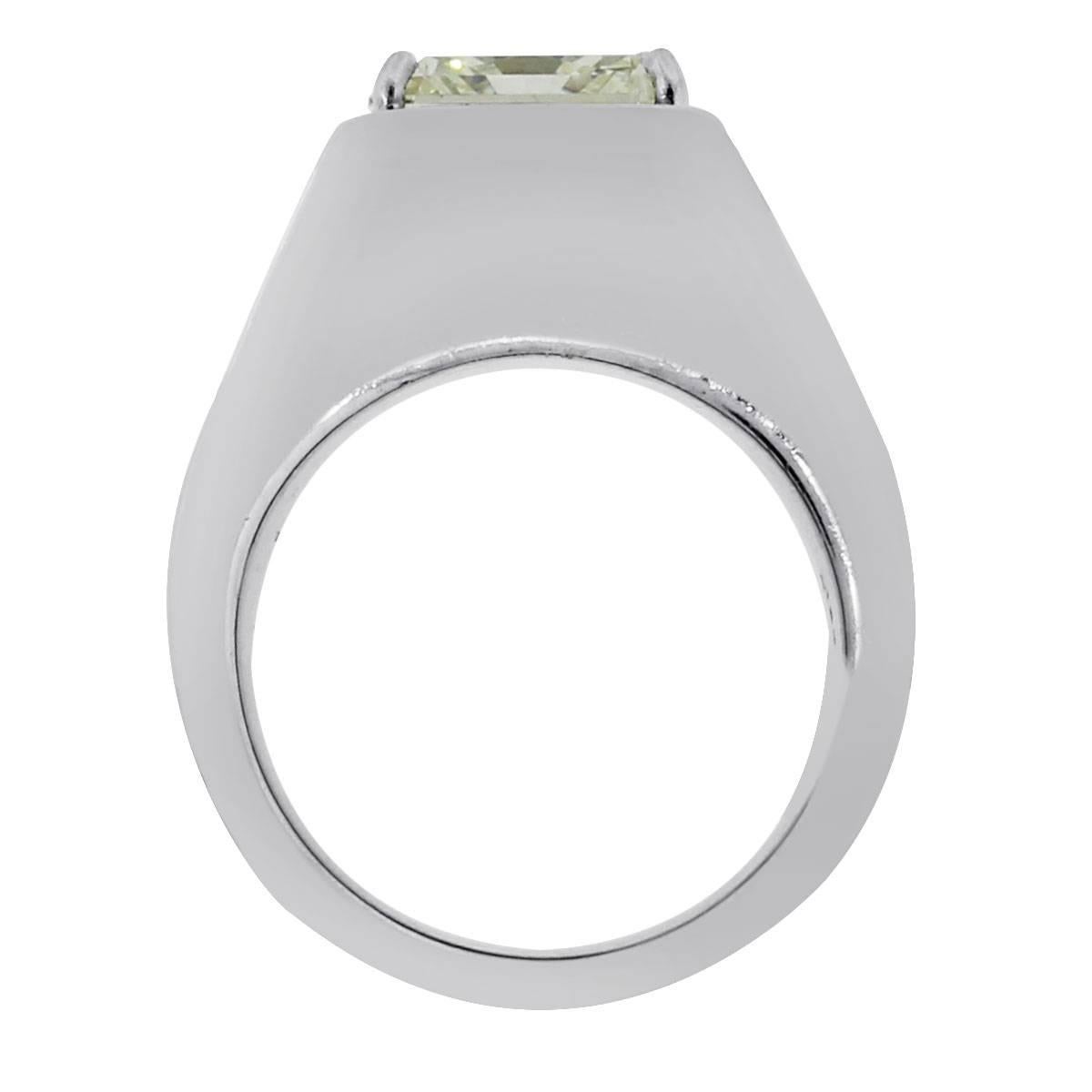 7.02 Carat Radiant Cut Diamond Ring In Excellent Condition In Boca Raton, FL
