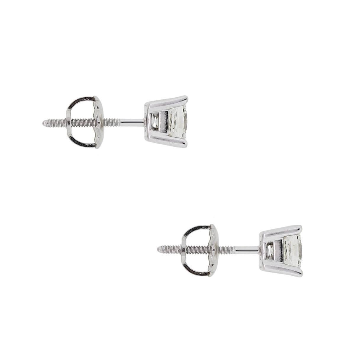 Material: Platinum
Diamond Details: Approximately 1ctw of princess cut diamonds. Diamonds are I in color and VS2 in clarity
Earring Measurements: 0.61″ x 0.22″ x 0.22″
Earring Backs: Post friction
Total Weight: 1.9g (1.2dwt)
Additional Details: This