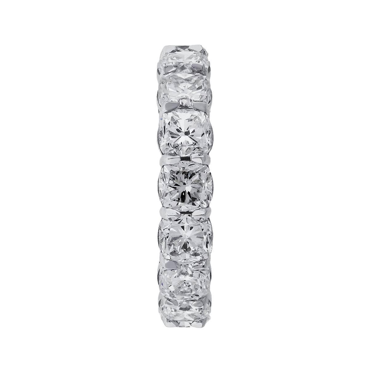 Material: 18k white gold
Diamond Details: Approximately 6.71ctw of cushion diamonds. Diamonds are G/H in color and VS in clarity
Ring Size: 6.5
Ring Measurements: 0.90″ x 0.15″ x 0.90″
Total Weight: 4g (2.6dwt)
SKU: A30311576