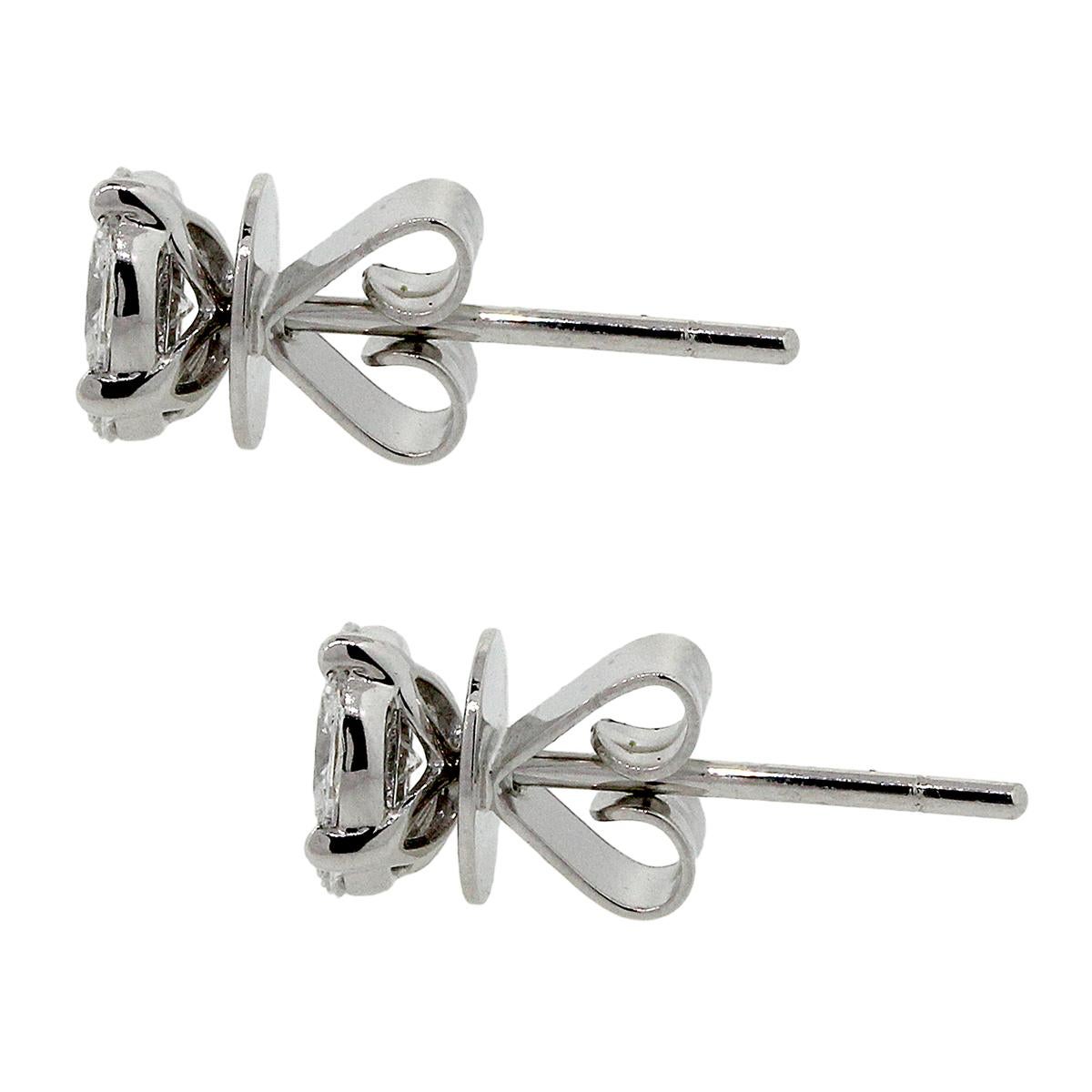 Material: 18k white gold
Diamond Details: Approximately 0.76ctw of princess cut and marquise Diamonds. Diamonds are G/H in color and VS in clarity.
Measurements: 0.25″ x 0.63″ x 0.25″
Earring Backs: Post friction
Total Weight: 2.1g (1.3dwt)
SKU: