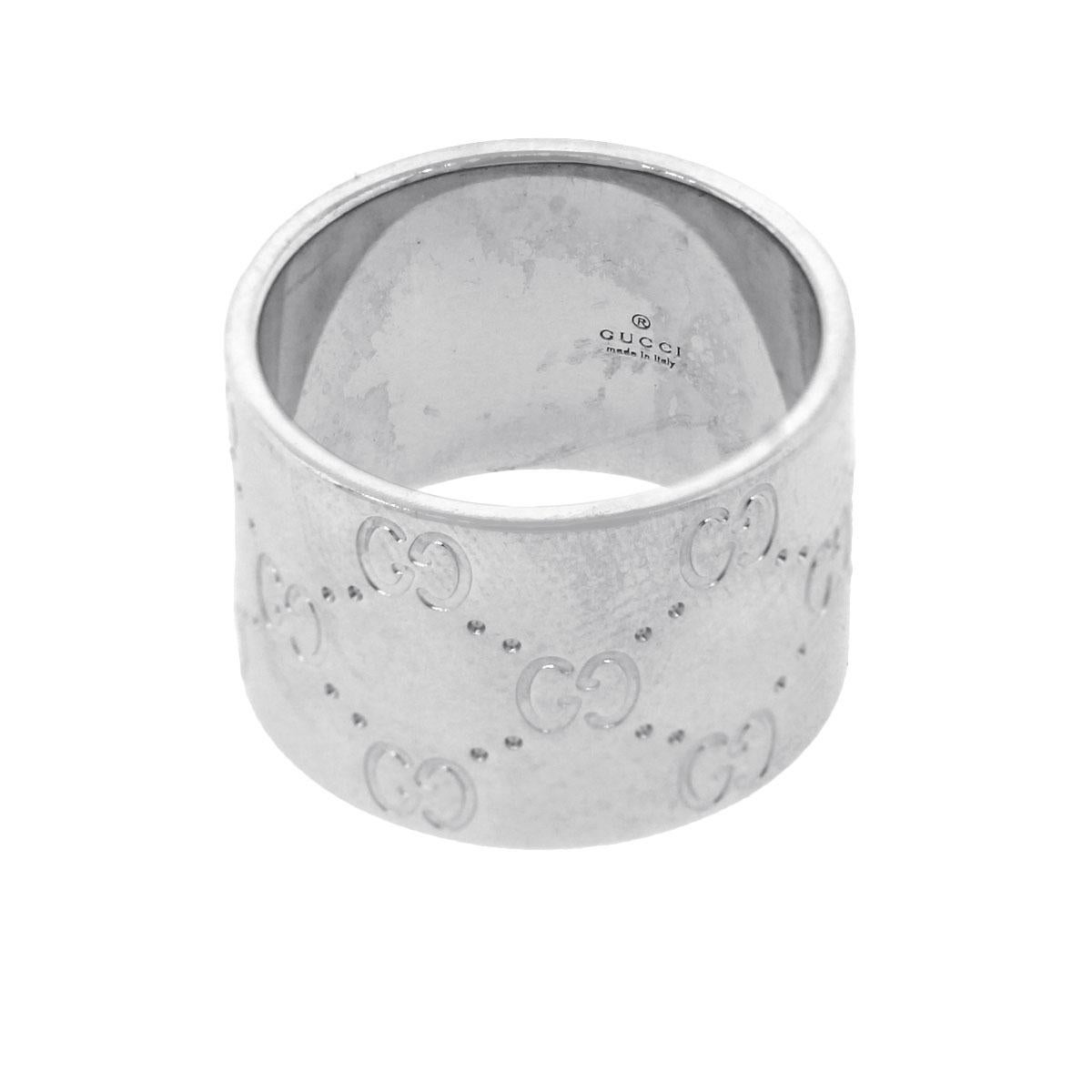 Anello eternità extra largo Gucci Milano in oro bianco 18k in vendita 1