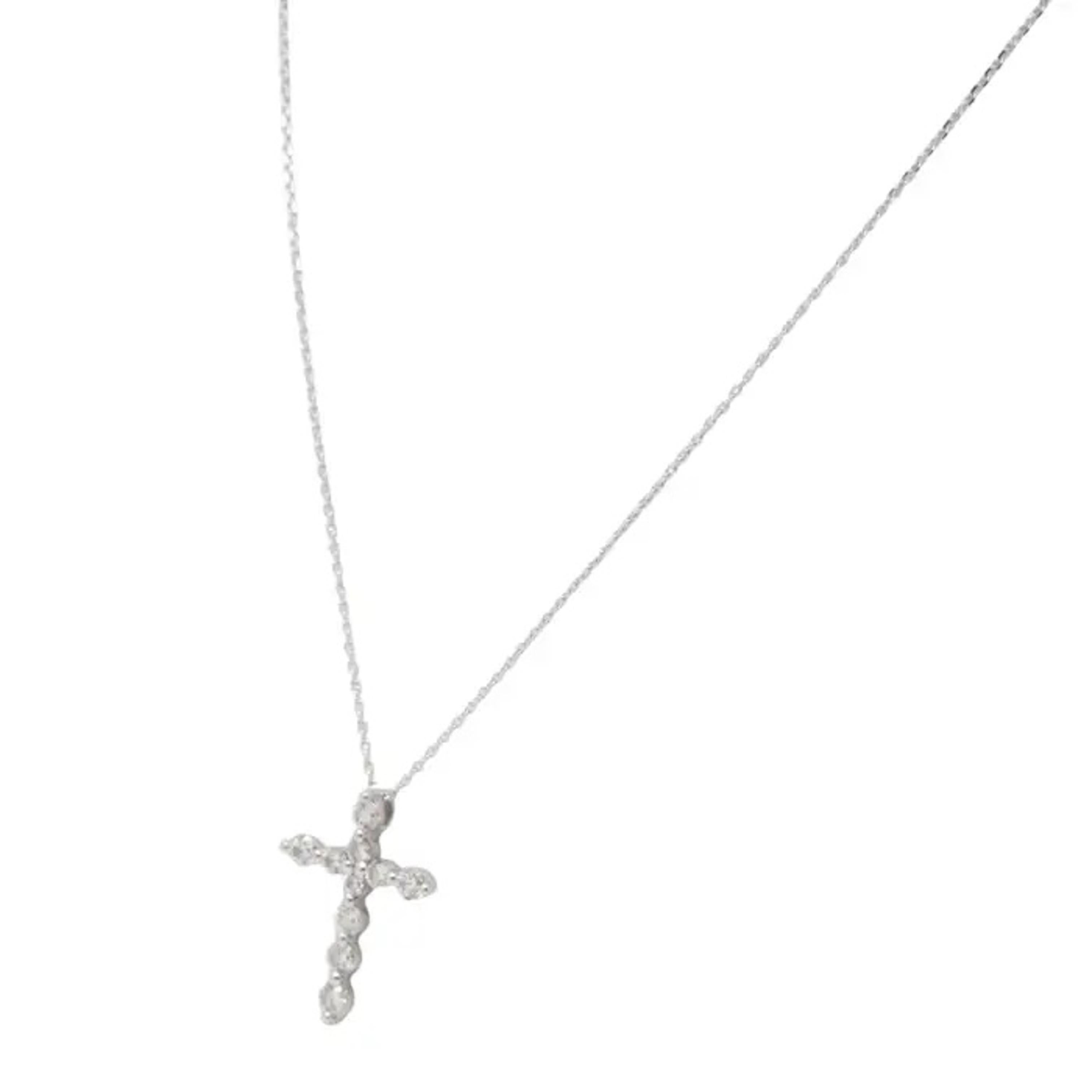 Pendentif croix en platine avec diamants ronds et brillants naturels en vente 2