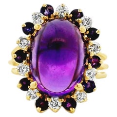 Bague cocktail en or jaune 14 carats, sertie d'une améthyste ovale de 1,50 ct avec monture « halo »