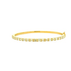 14k Yellow Gold 3.14ctw Emerald Cut Diamond Bangle Bracelet