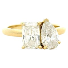 14k Yellow Gold GIA Certified 1.01ct Rectangular Brilliant and 0.80ct Pear Cut