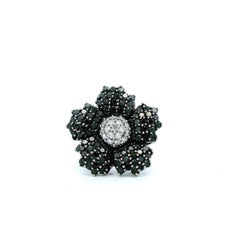 14k White Gold 1.75ctw Round Brilliant White and Black Diamond Floral Ring