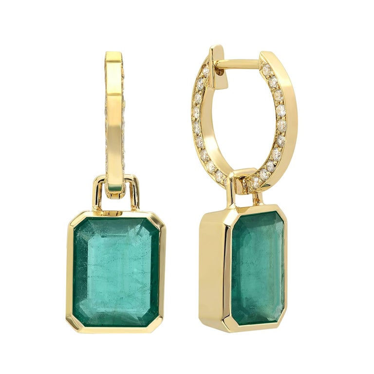KC Sukamto Claudie Emerald Diamond Drop Earring For Sale