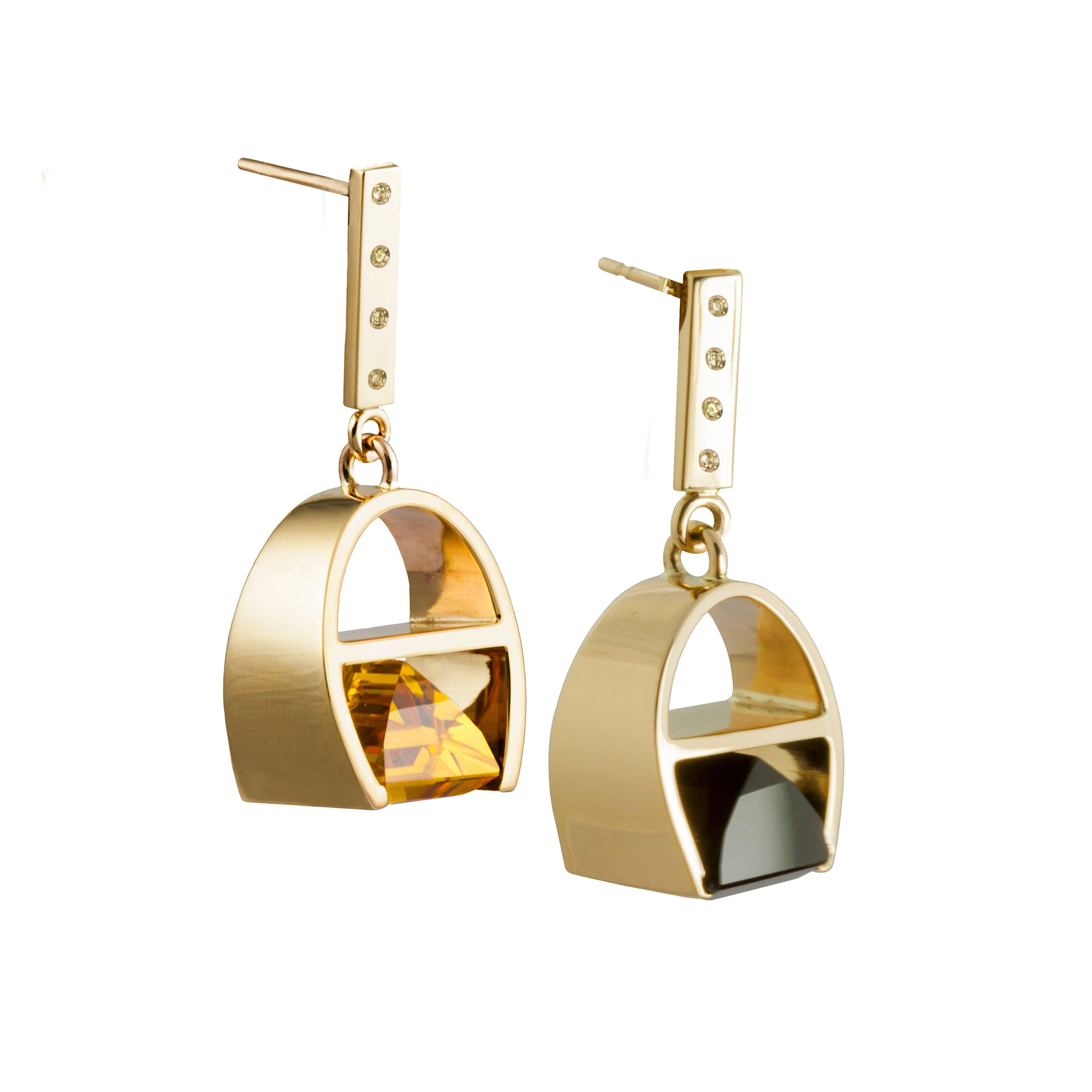 9 Karat Yellow Gold and Black Quartz and Sapphires Parabola Earrings by Kattri For Sale
