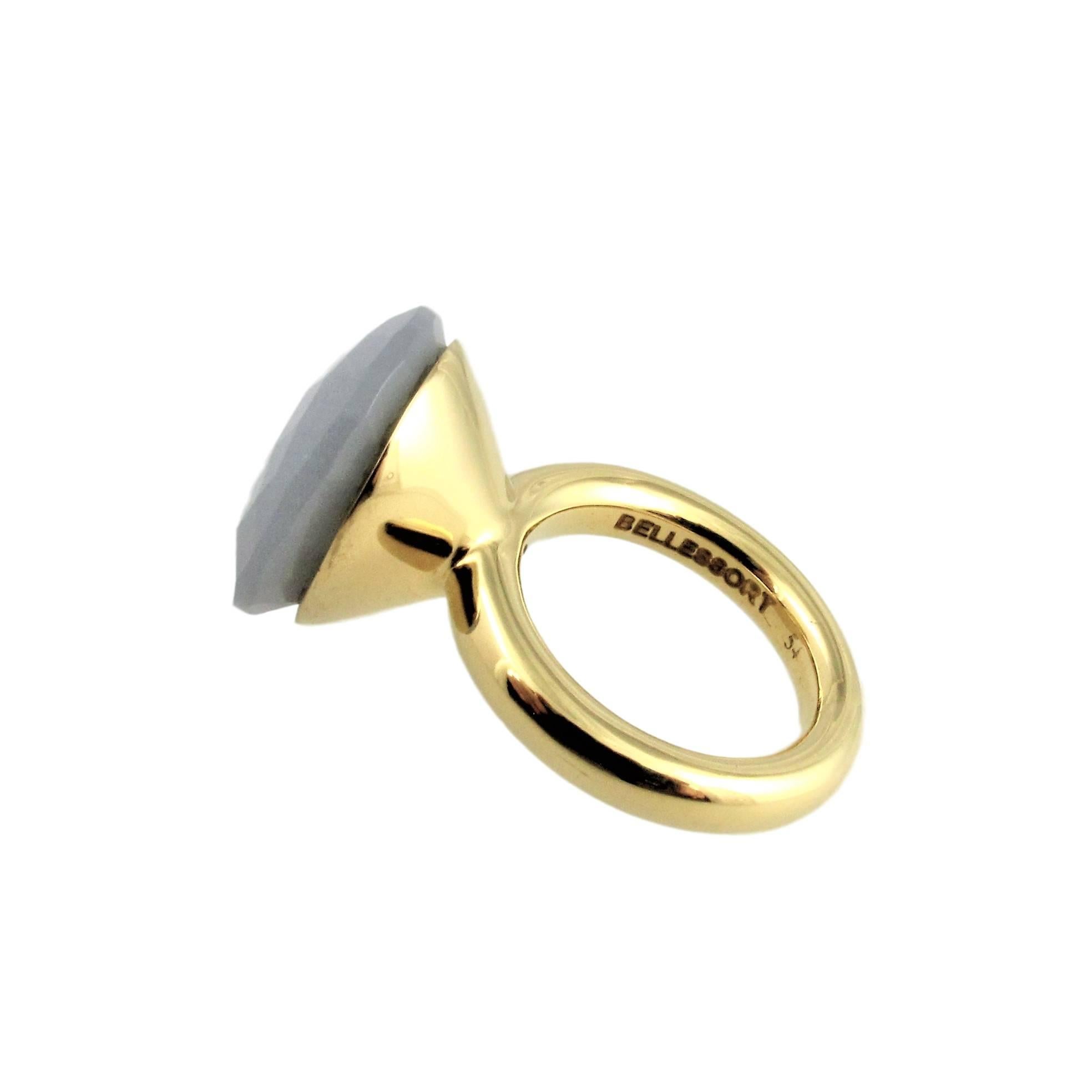 Series Les Voyages: ' To a Dream Planet '  
Atelier Bonds. Limited Edition of 18.
Round faceted grey moonstone with light sheen. Yellow gold circular band.
18ct French yellow gold plated.
Signed BELLESSORT
Available in sizes US 5 1/2 and 61/2   