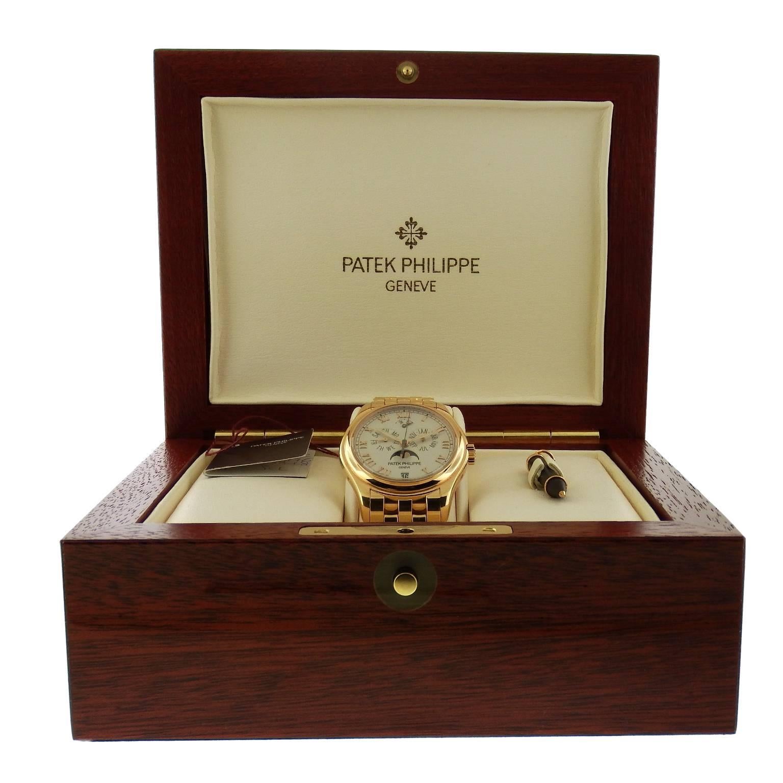 Patek Philippe Rose Gold Annual Calendar Moonphase Wristwatch Ref. 5036/1R  1