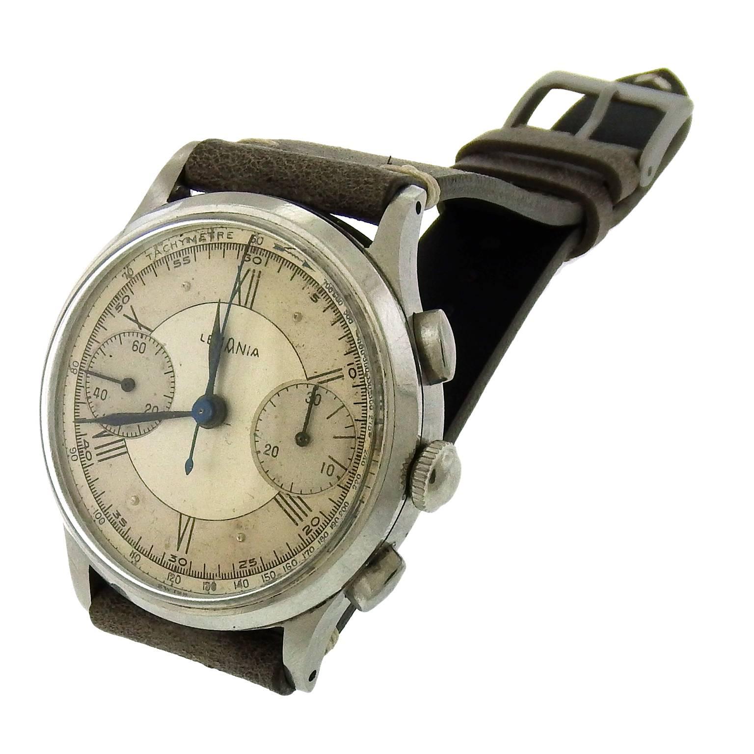 Lemania Stainless Steel Valjoux Chronograph Manual Wind Wristwatch 1940s 1