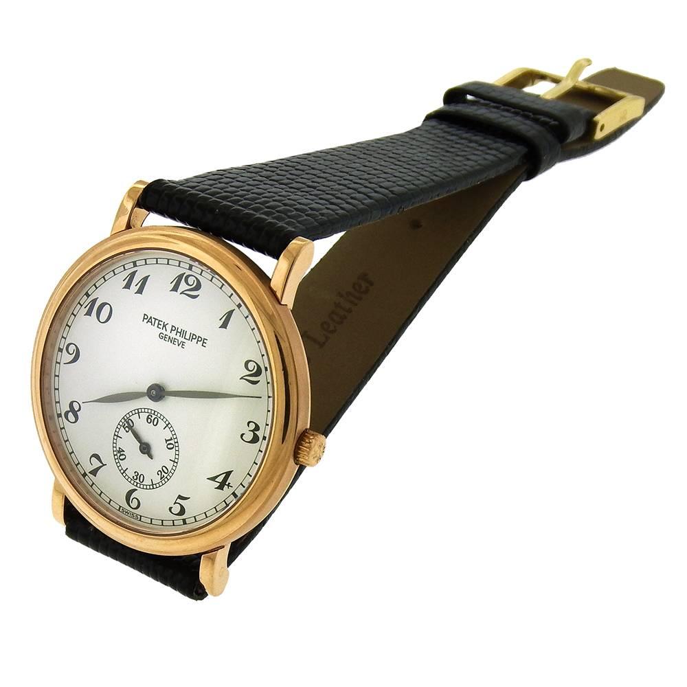 Patek Philippe Rose Gold Officer's Calatrava manual dress Wristwatch In Excellent Condition In New York, NY