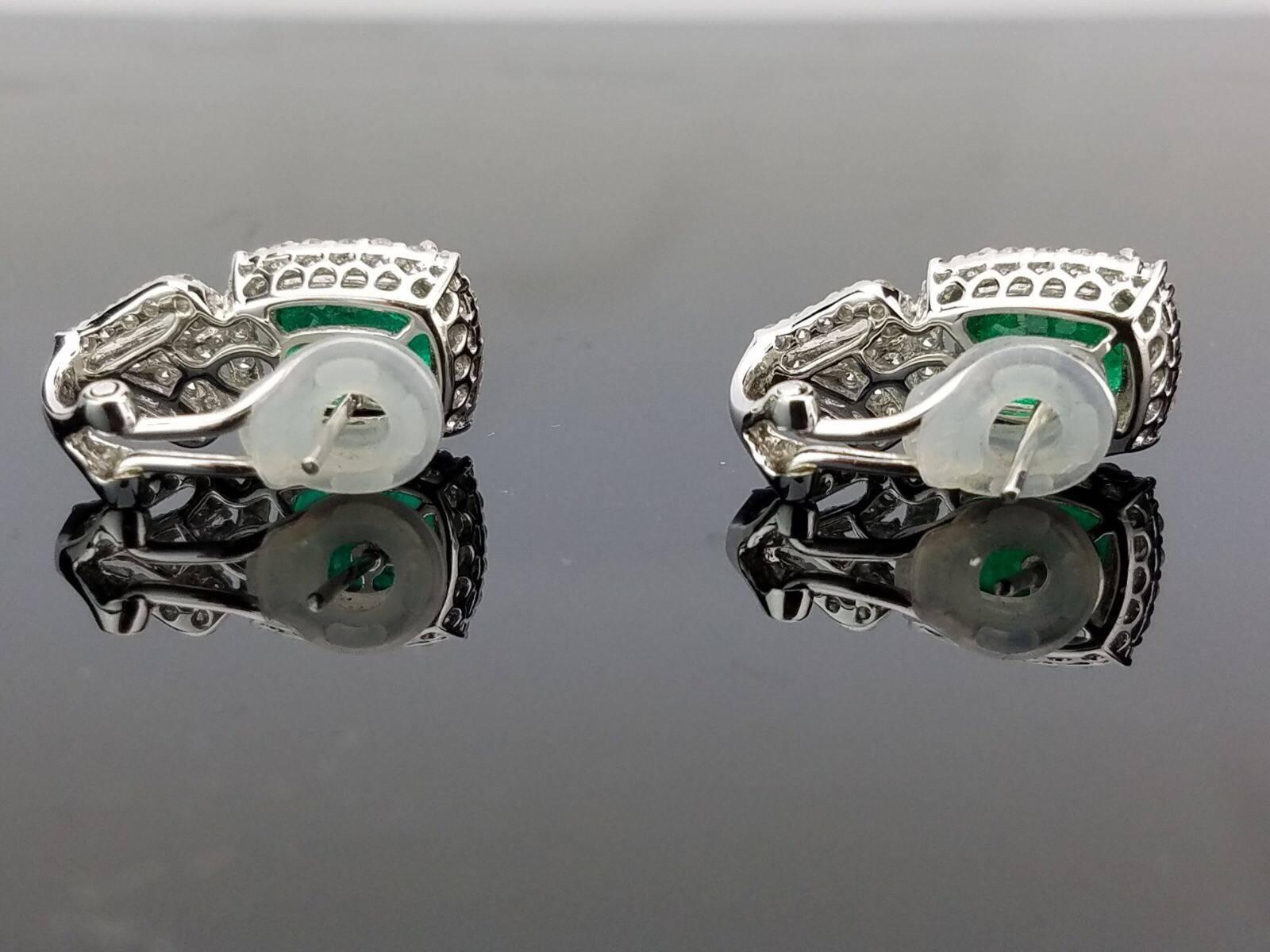 simple emerald earrings