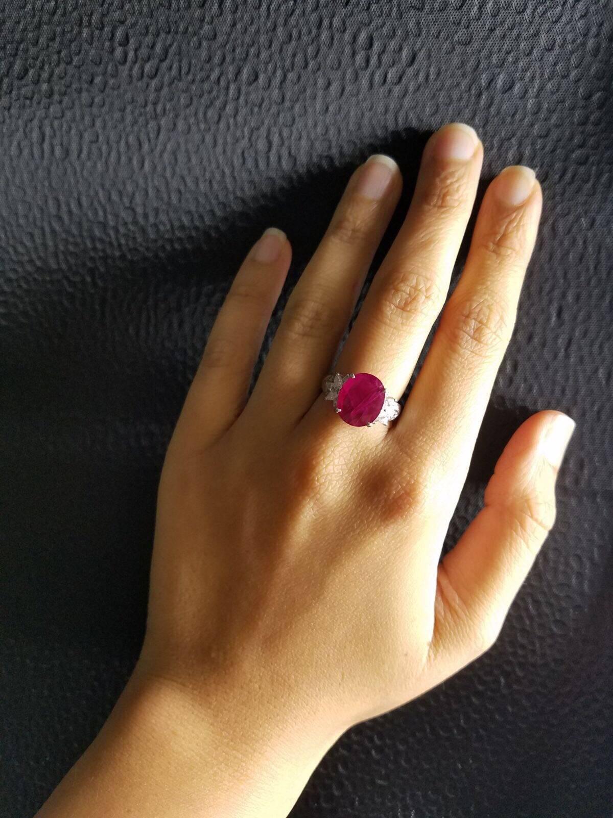 3.12 Carat Burma Ruby and Diamond Cocktail Ring with a Platinum Band In New Condition In Bangkok, Thailand