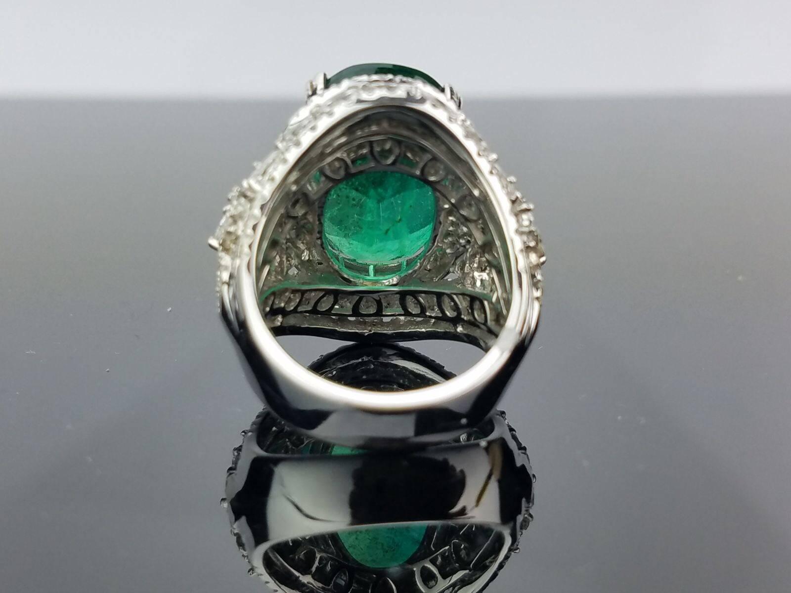 Art Deco 15.79 carat Oval Shape Emerald and Diamond Cocktail Ring