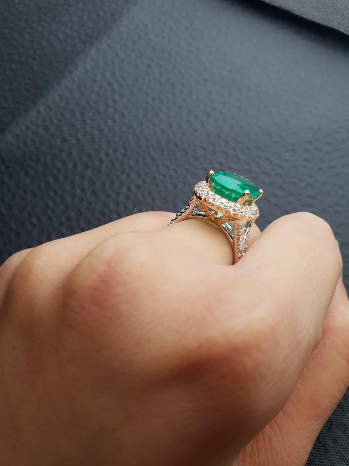 Women's 5.46 Carat Emerald and Diamond 18 Karat White and Rose Gold Cocktail Ring For Sale