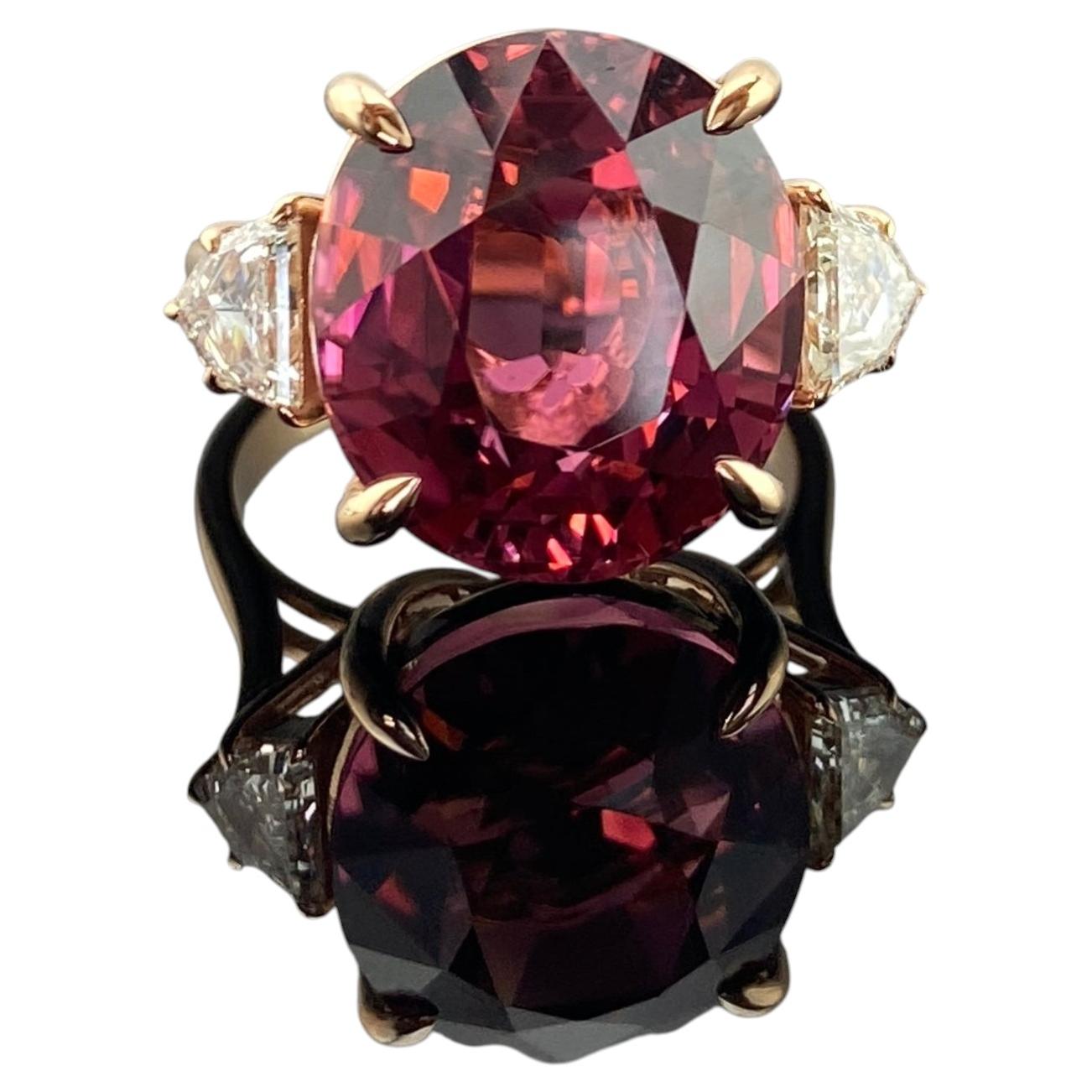 Certified Natural 13.86 Carat Rubellite Tourmaline Cocktail Three Stone Ring For Sale