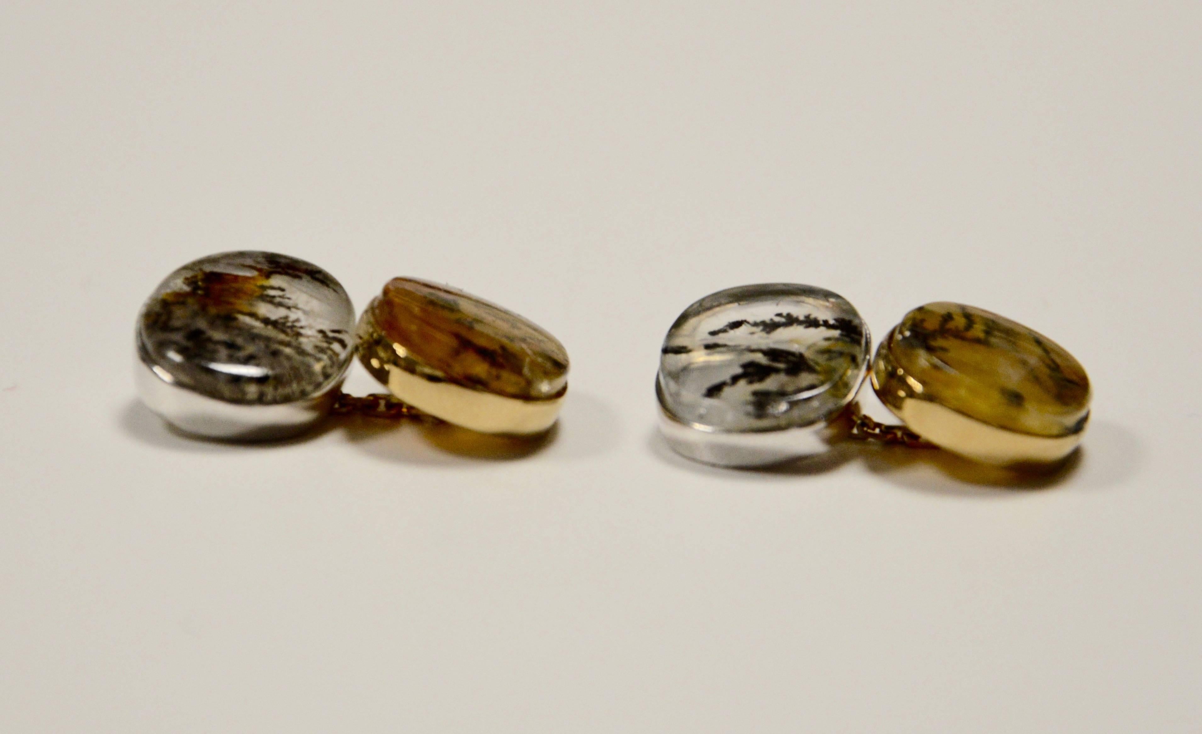 The Xavier pair of Cuff Links are in 18K White gold and yellow gold, set with 4 dendritic agates.

As a familly tradition, Valerie Danenberg is a jewelry designer and a gemmologist inspired by the Art Deco.

Reviving the purest tradition of antique