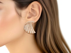 Boucles d'oreilles sculpturales en diamants de Fawaz Gruosi, en or rose 18 carats