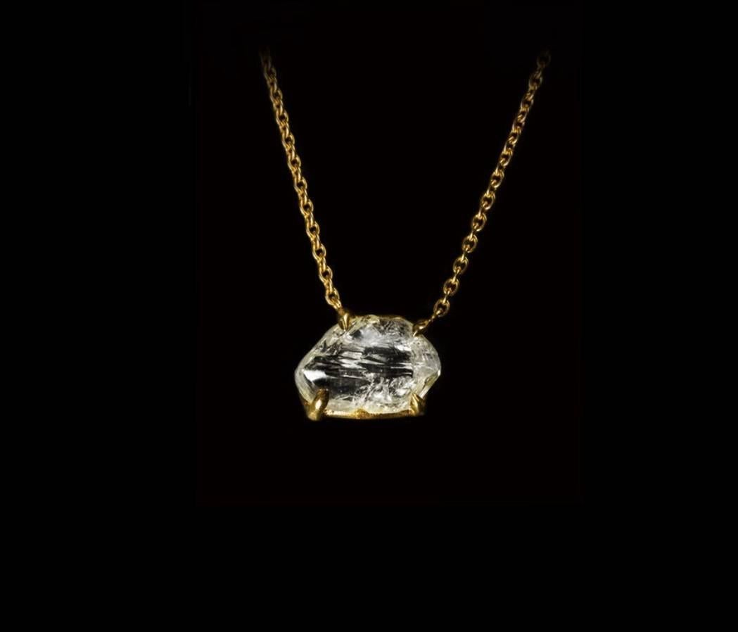 5.62 Carat Rough White Diamond Drop Pendant Necklace In New Condition For Sale In Copenhagen, DK