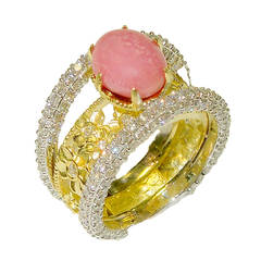 Conch Pearl Ring with Diamonds and Gold