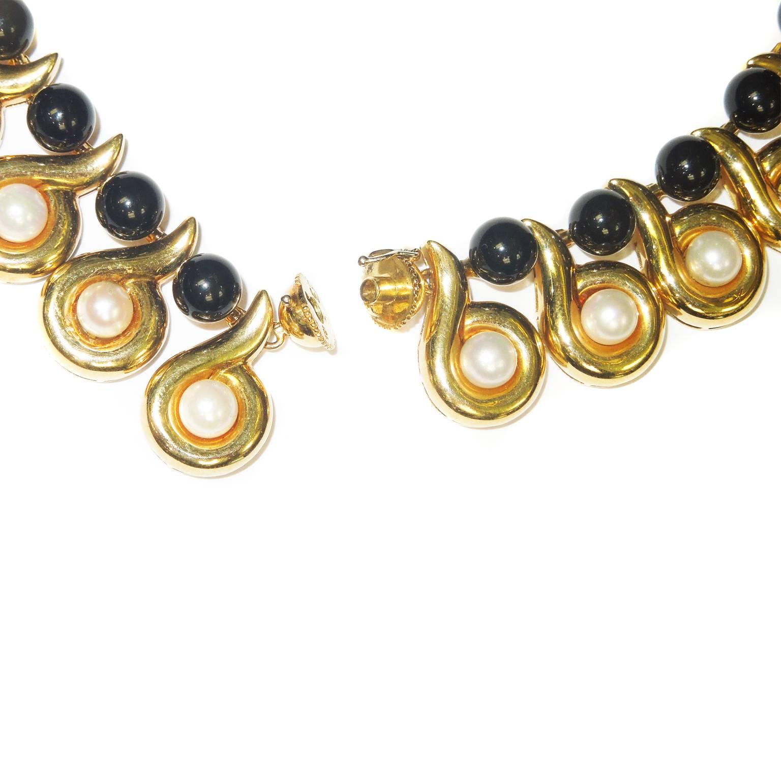 Women's or Men's Cultured Pearls Onyx Gold Necklace