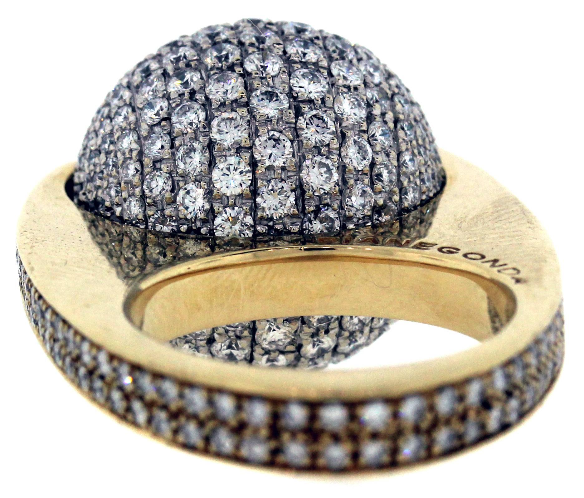 Pianegonda Rotating Diamond Ball Gold Ring In New Condition For Sale In Boca Raton, FL