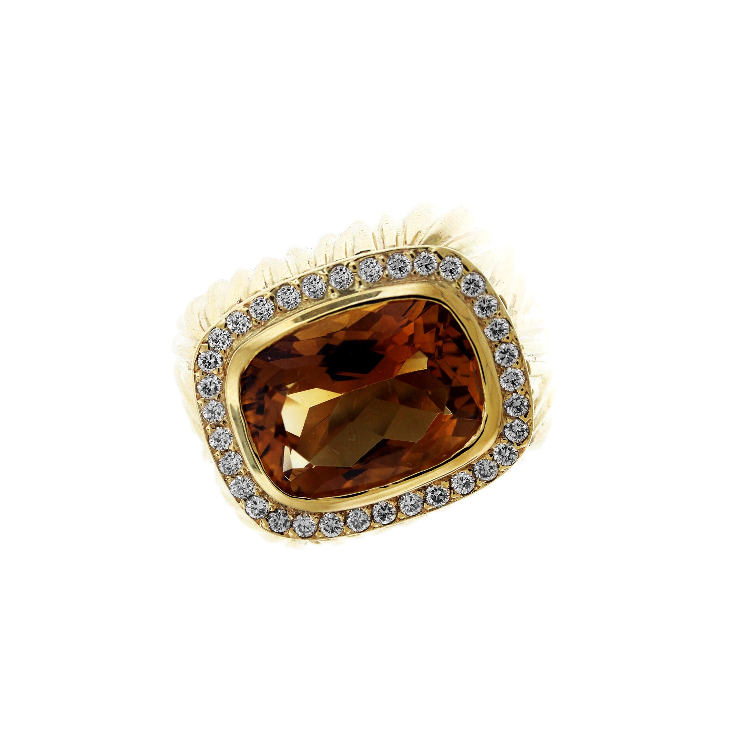 Citrine and Diamond Yellow Gold Ring In New Condition In Boca Raton, FL