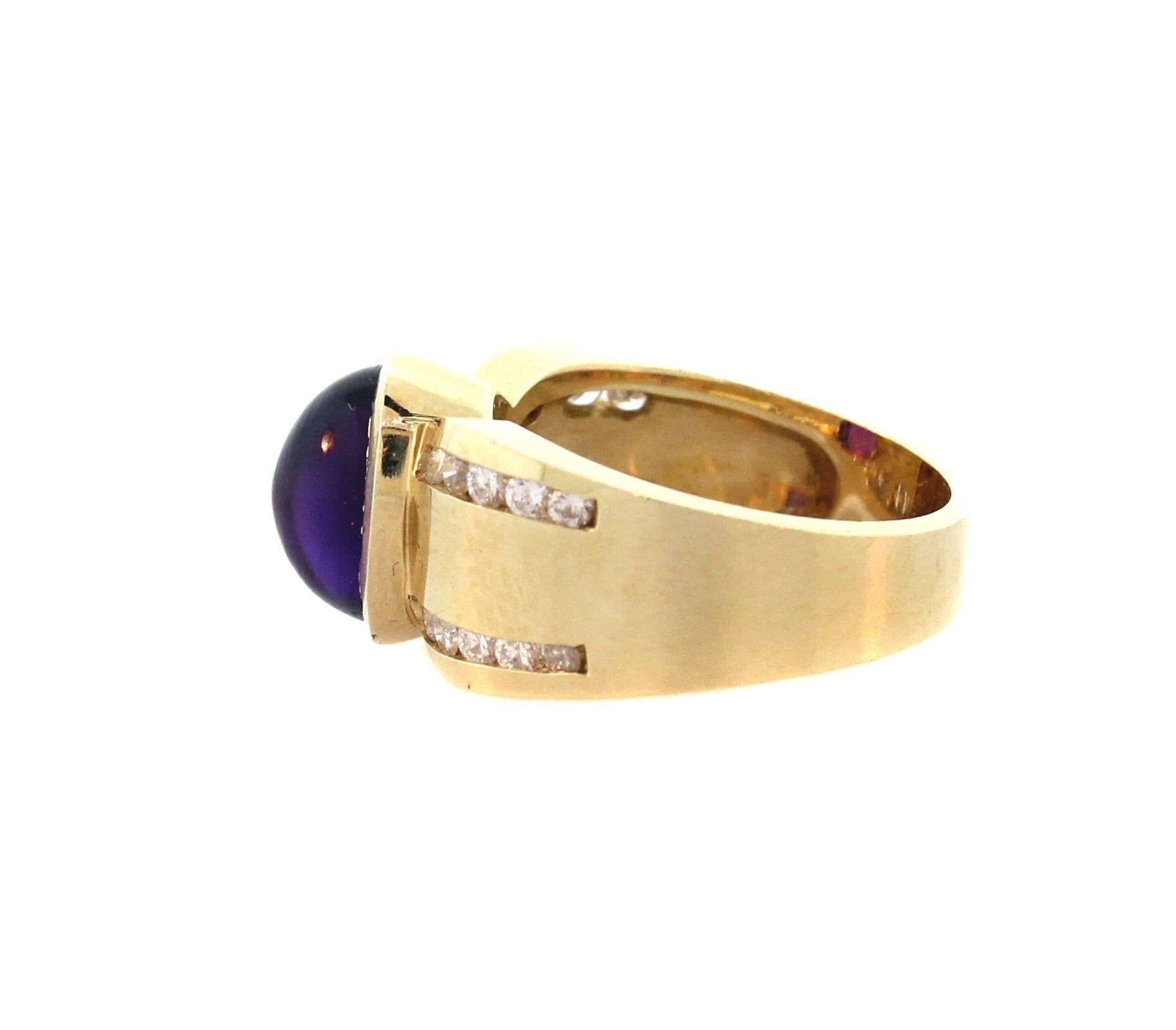 14K Yellow Gold Ring with Cabochon Amethyst Center and Diamonds

Center Cabochon cut Amethyst, apprx. 2.00ct.

0.39ct. Diamonds

0.45 inch band width.

Currently size 6.5 but can be sized.

Estate