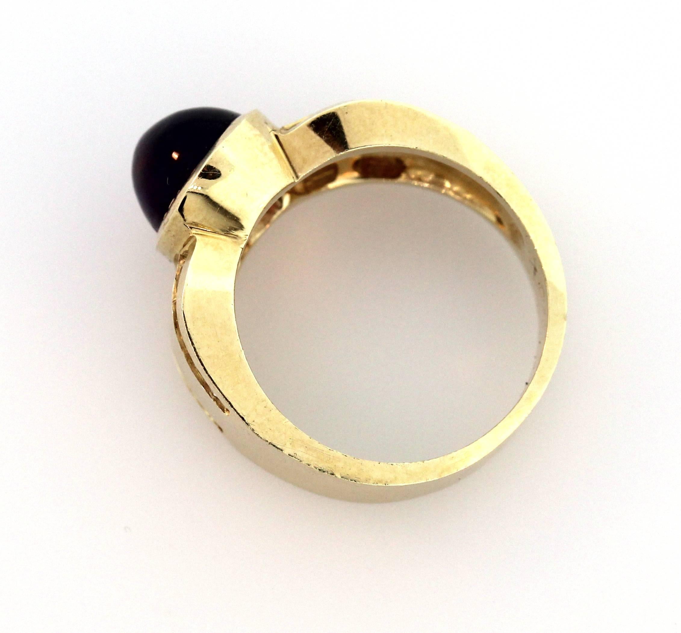 Cabochon Amethyst Diamond Gold Ring In New Condition In Boca Raton, FL