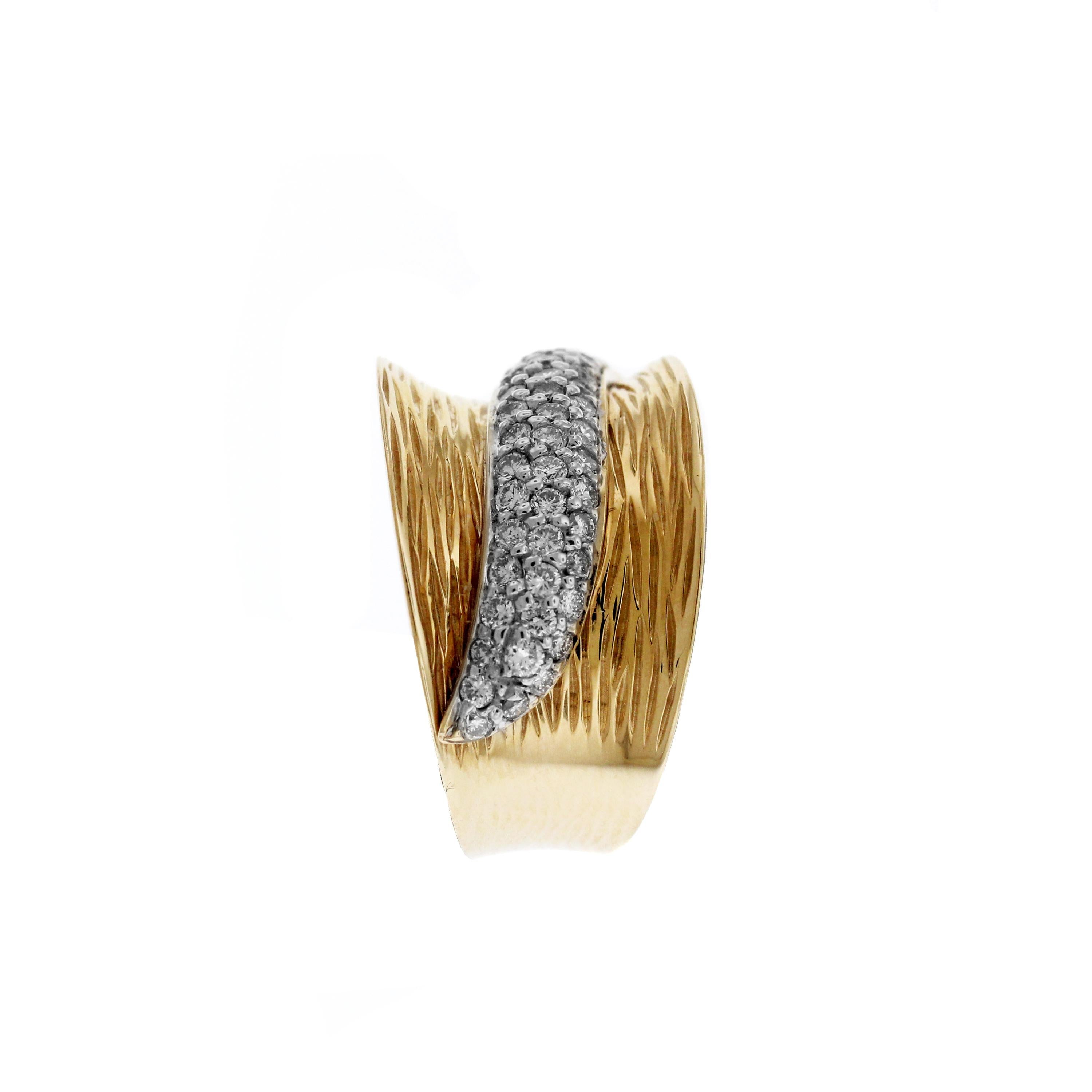 Yellow and White Gold Diamond Band Ring In New Condition In Boca Raton, FL