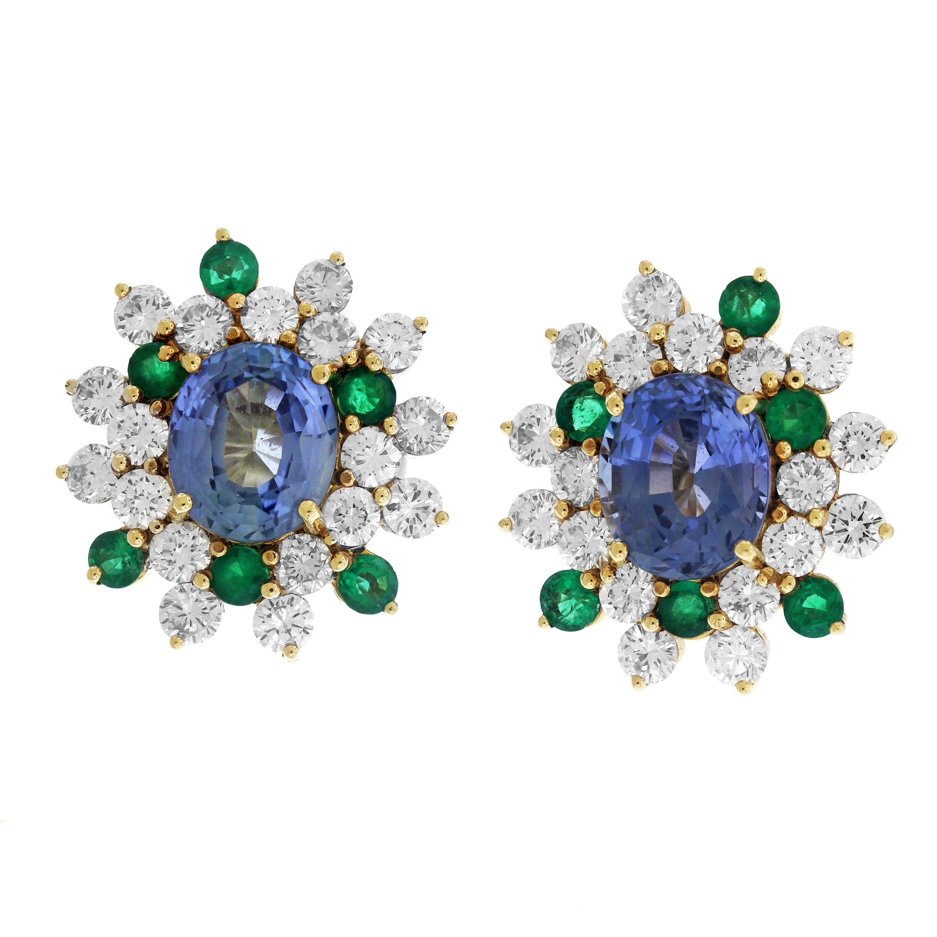 Green and Blue Sapphire Yellow Gold Diamond Stud Earrings In Excellent Condition In Boca Raton, FL