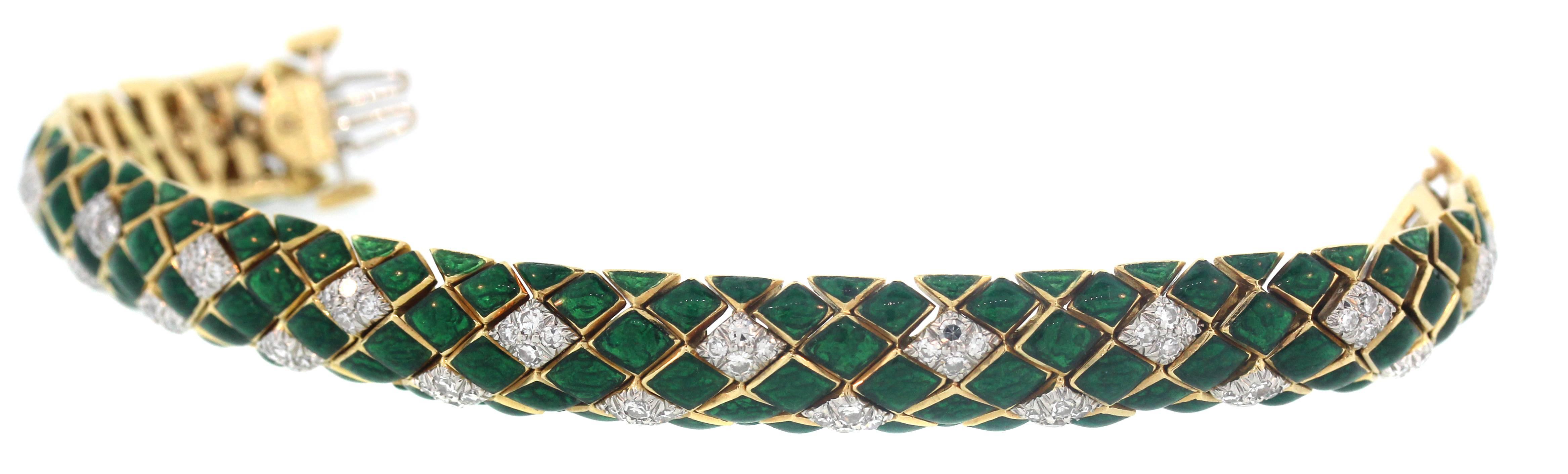 IF YOU ARE REALLY INTERESTED, CONTACT US WITH ANY REASONABLE OFFER. WE WILL TRY OUR BEST TO MAKE YOU HAPPY!

David Webb Green Enamel Diamond Gold Snake Bracelet set 

Bracelets are done in 18K Gold and Green Enamel

A set of two David Webb snake