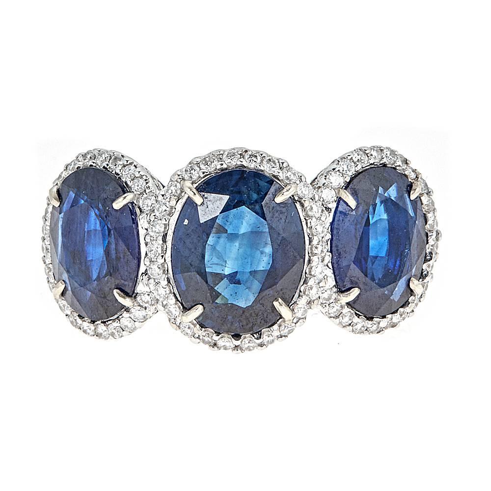 8.50 Carat Blue Sapphire White Gold Three-Stone Ring For Sale
